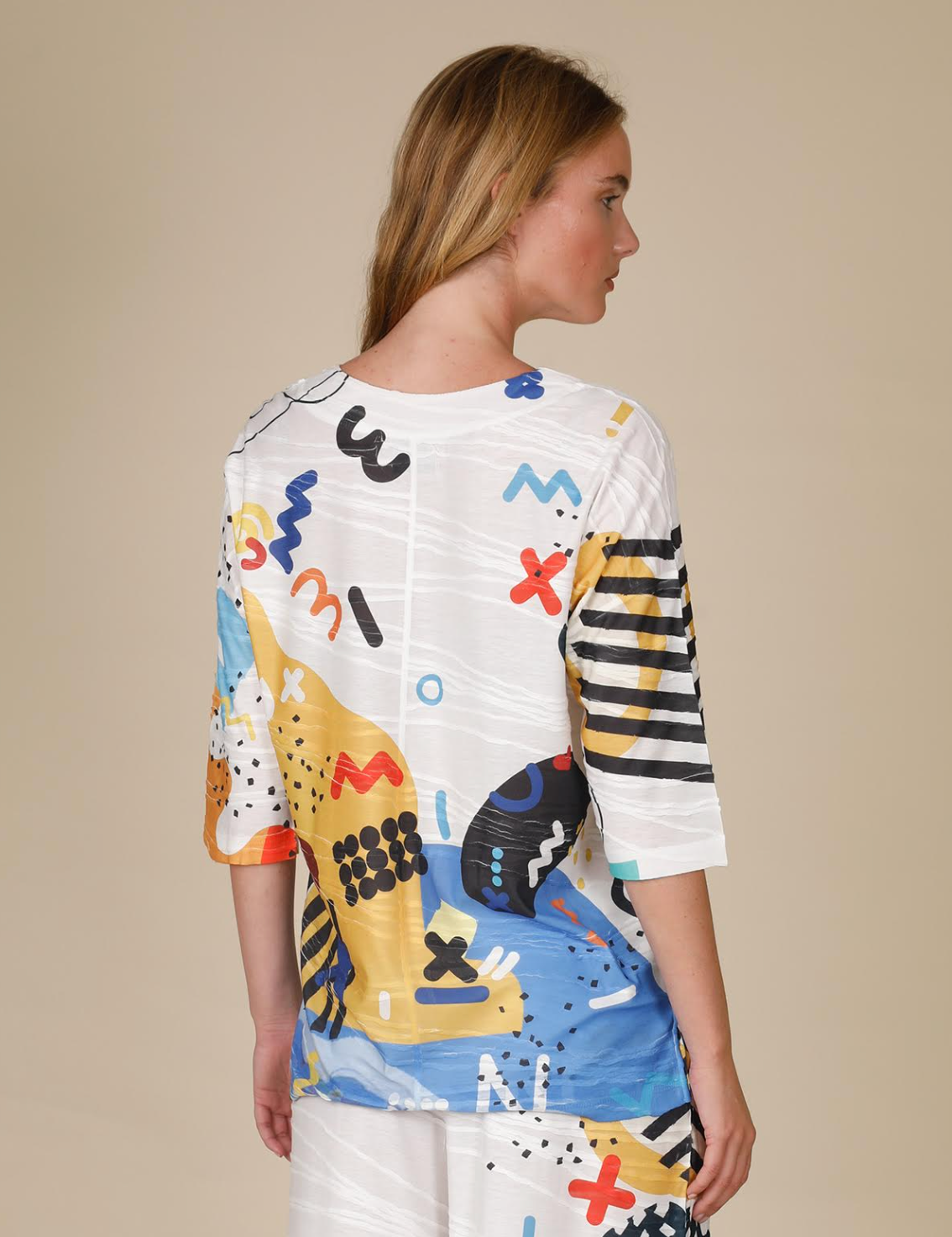 INOAH "Sir Artsy Paws" - Top