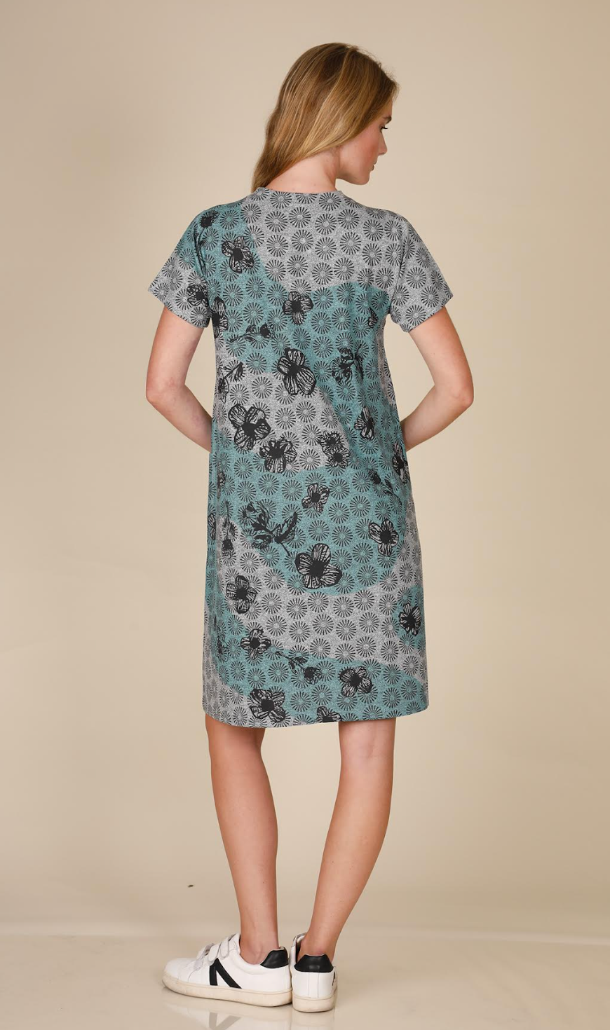 INOAH "Pixel Petals" - Dress