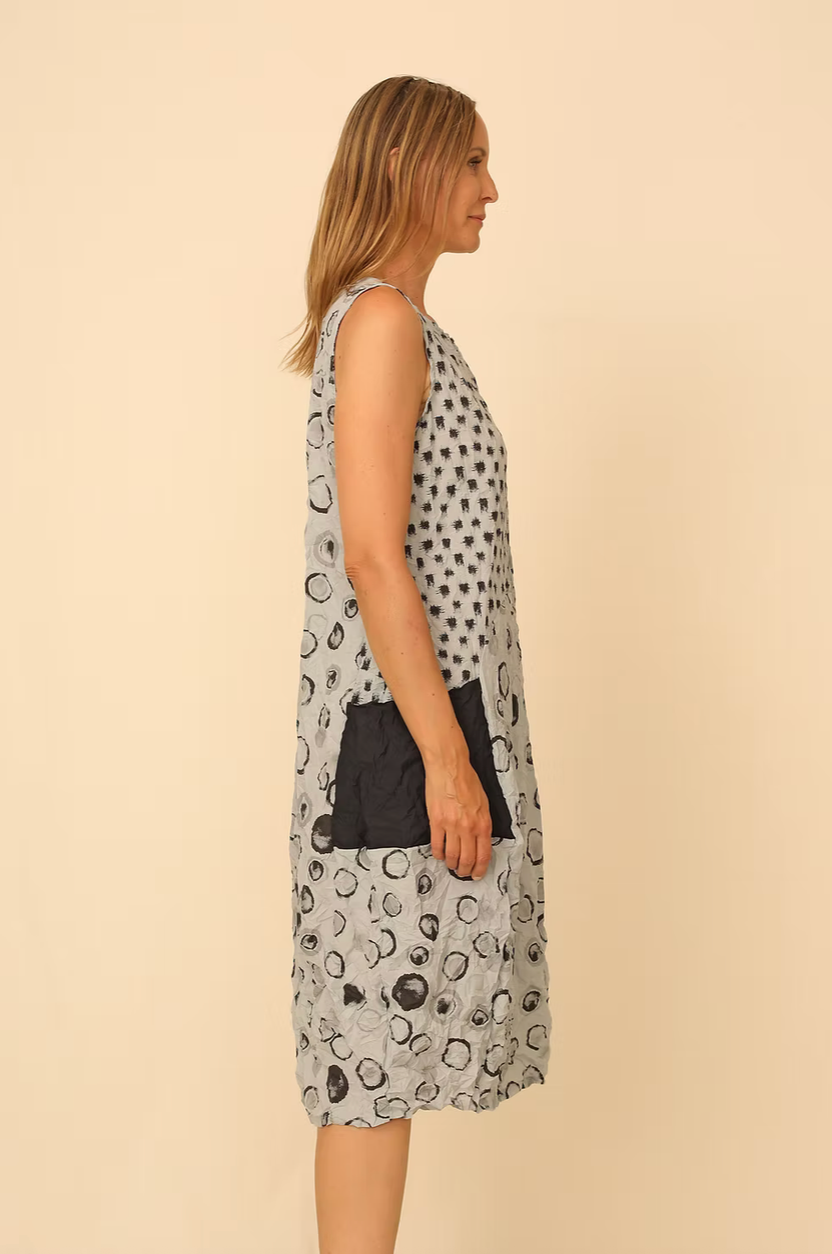Chalet Heaven Dress - T56707 - MOON