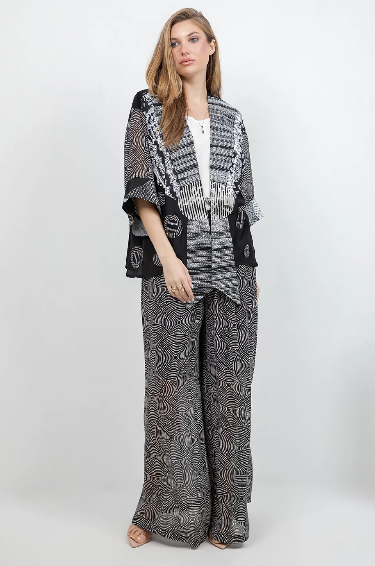 Sterling Style Frog Closure Jacket - 6190J BLACK/WHITE