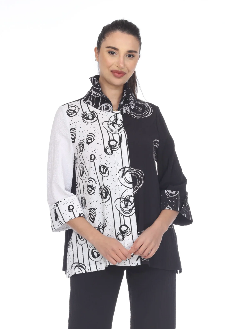 MOONLIGHT Button Down Black & White Artsy Swirl Top - 3297