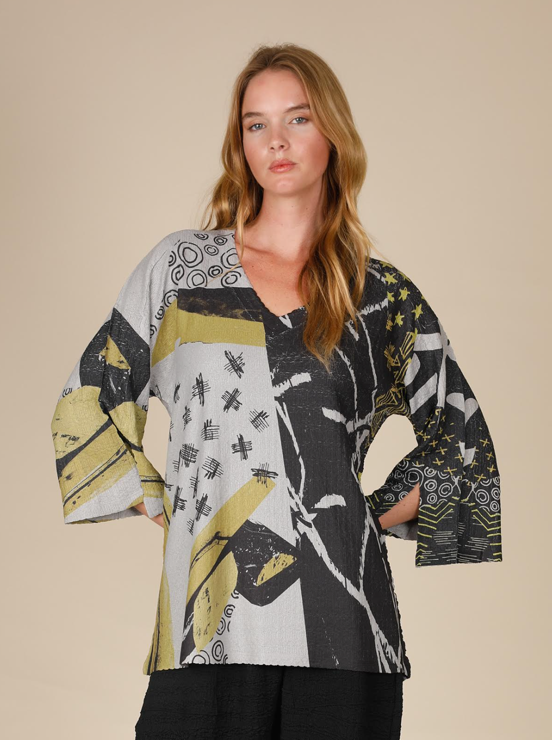 INOAH "Pattern Parade" - Top