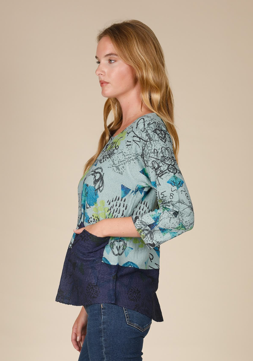INOAH "Graffi Twist" - Top