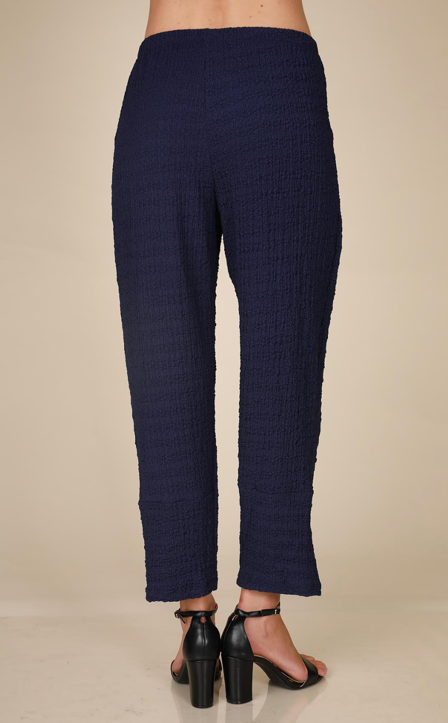 INOAH "Mint" - Solid Long Textured Pocket Pant (NOT NAVY)