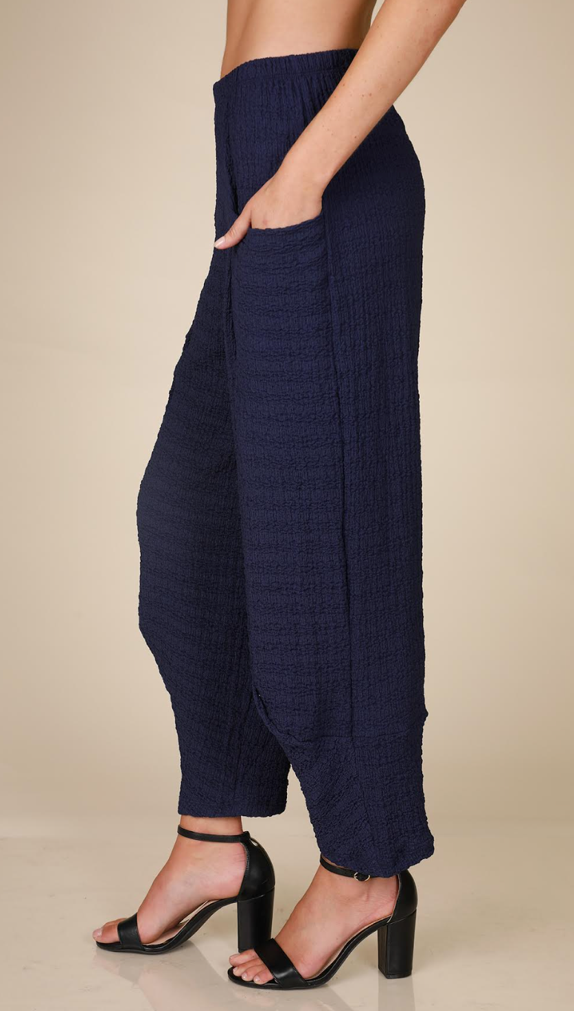 INOAH "Mint" - Solid Long Textured Pocket Pant (NOT NAVY)
