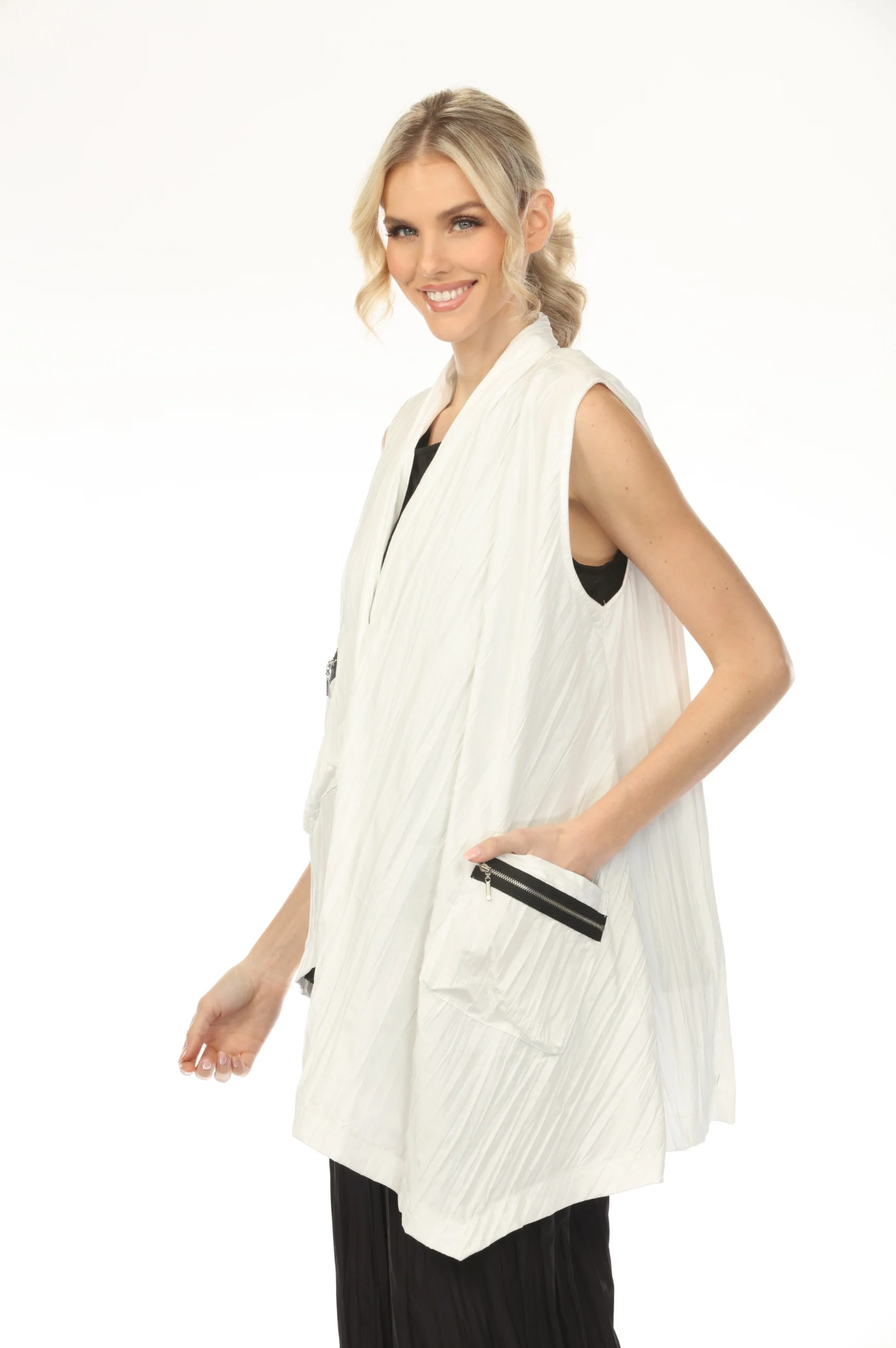 MOONLIGHT Solid White Zip Pocket Vest - WV2017