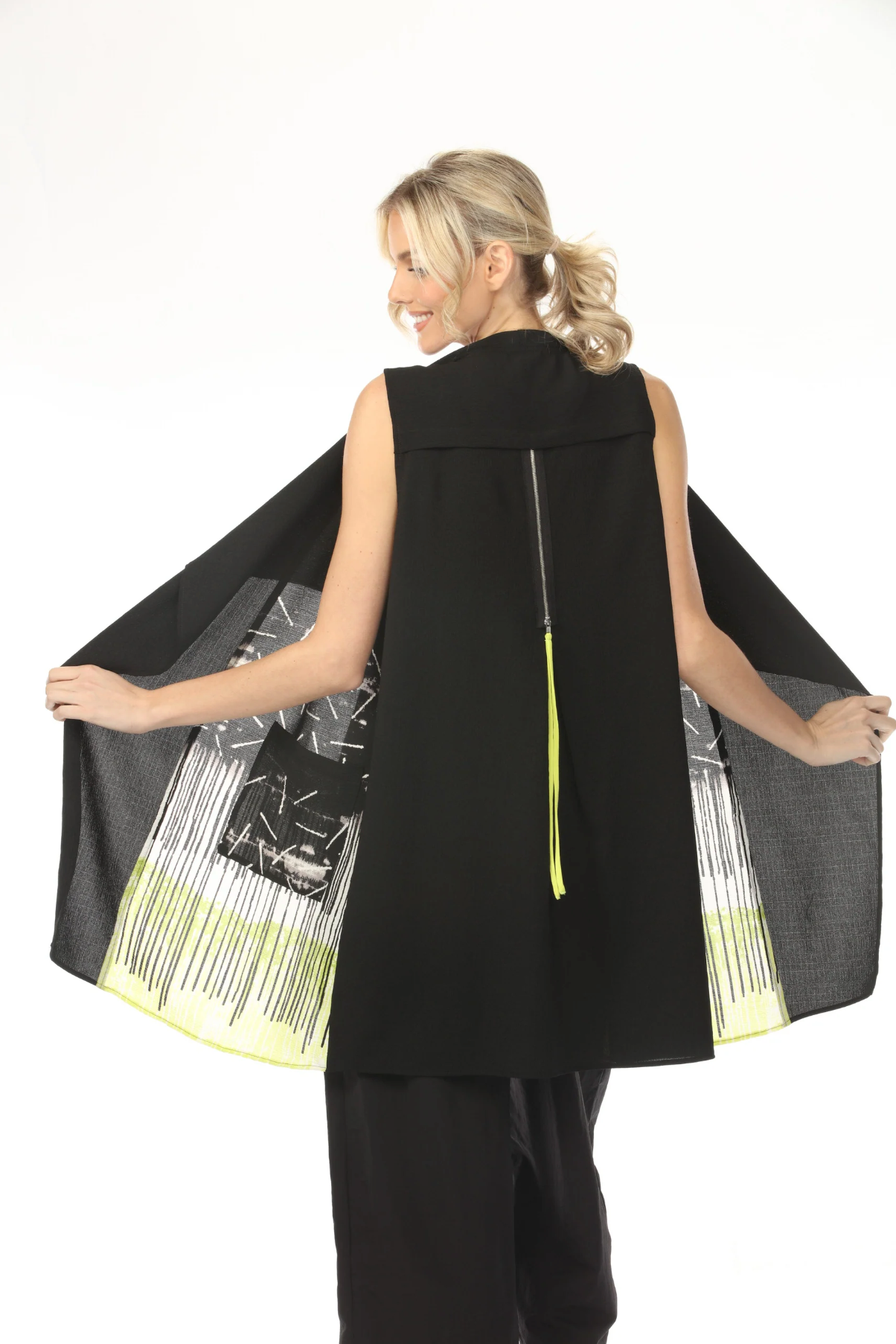 MOONLIGHT Lime Accent Jagged Line Print Long Vest - WV1016