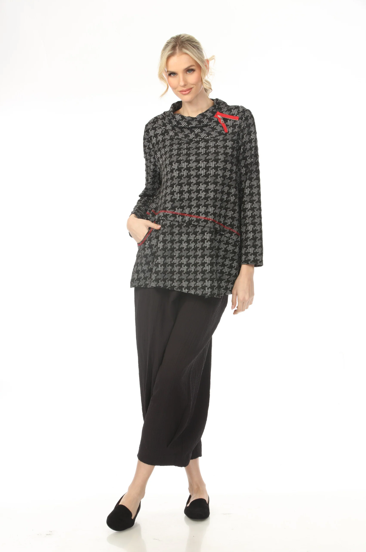 MOONLIGHT High Neck Gray & Black Houndstooth Print Top - 3588