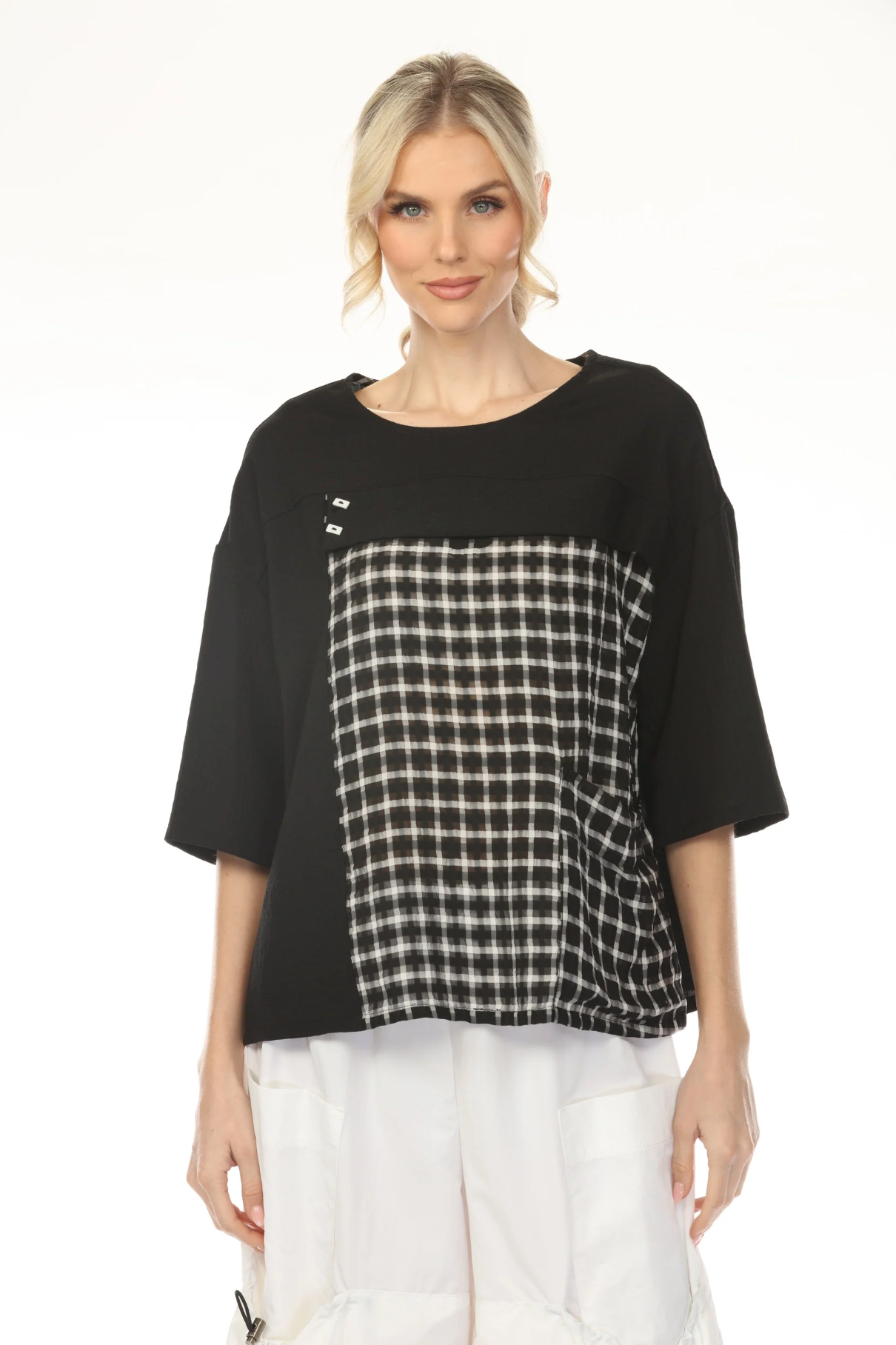 MOONLIGHT Relaxed Black & White Graphic Pattern Top - WT2036