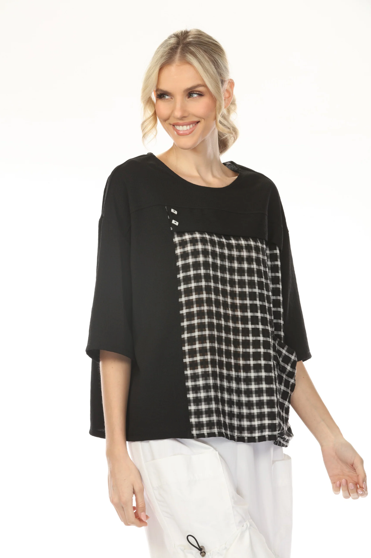 MOONLIGHT Relaxed Black & White Graphic Pattern Top - WT2036