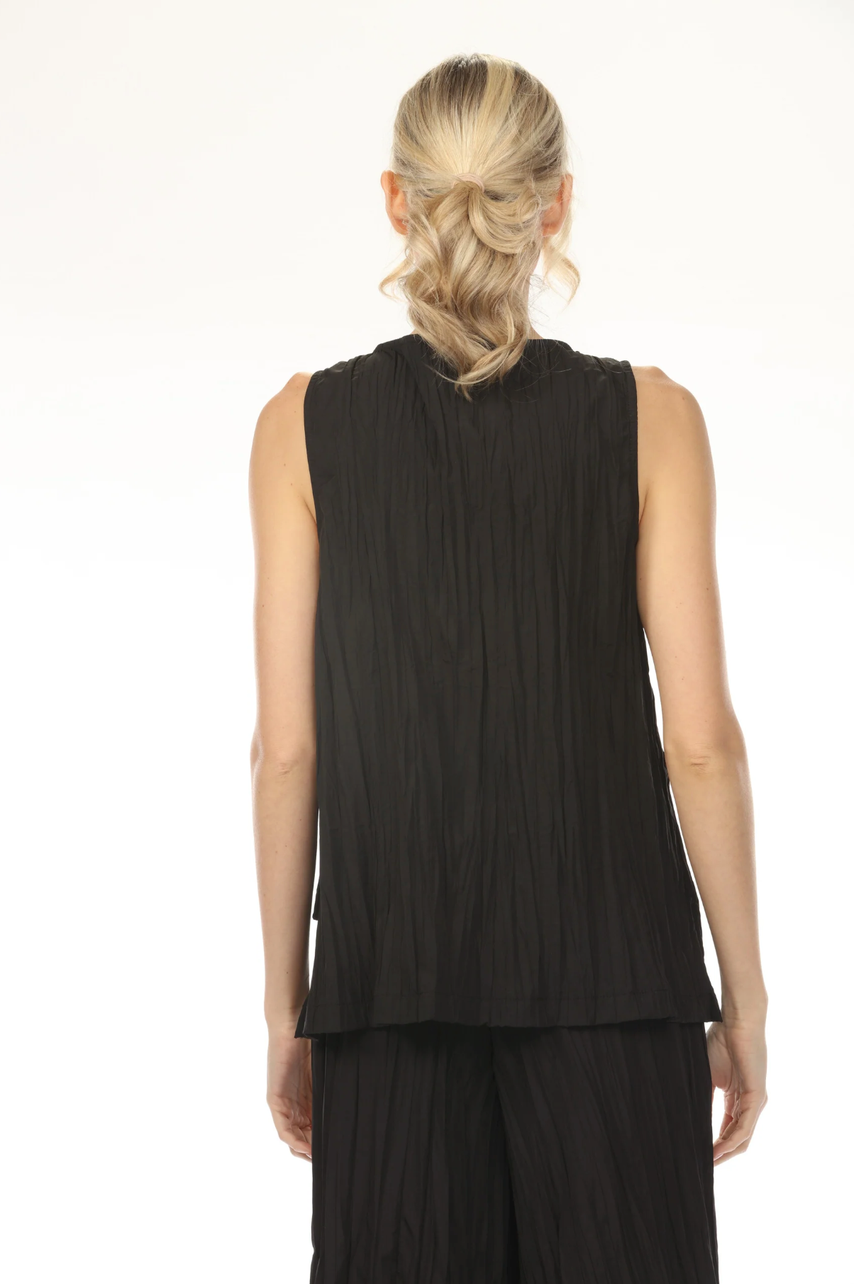 MOONLIGHT Solid Asymmetrical Pocket Tank Top - WT1012 - BLACK