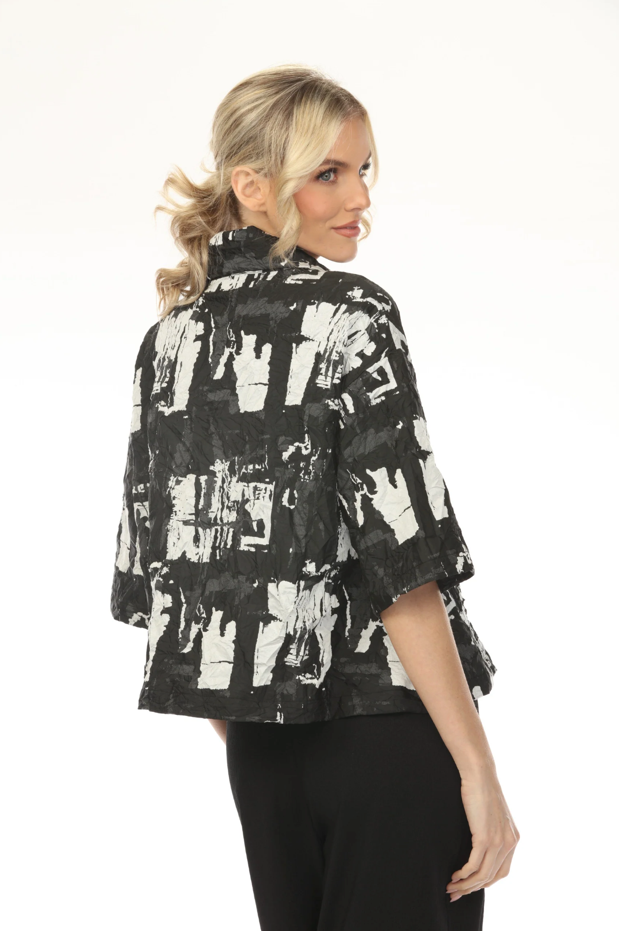 MOONLIGHT Collared Black & White Graphic Print Pocket Jacket - WJ1011