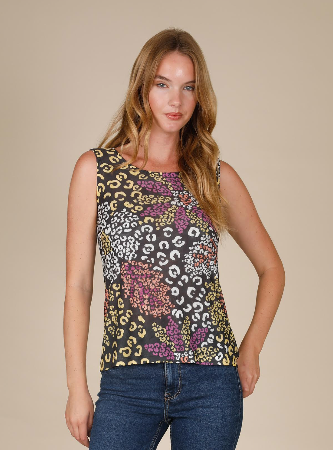 INOAH "Mosaic Trail" - Top