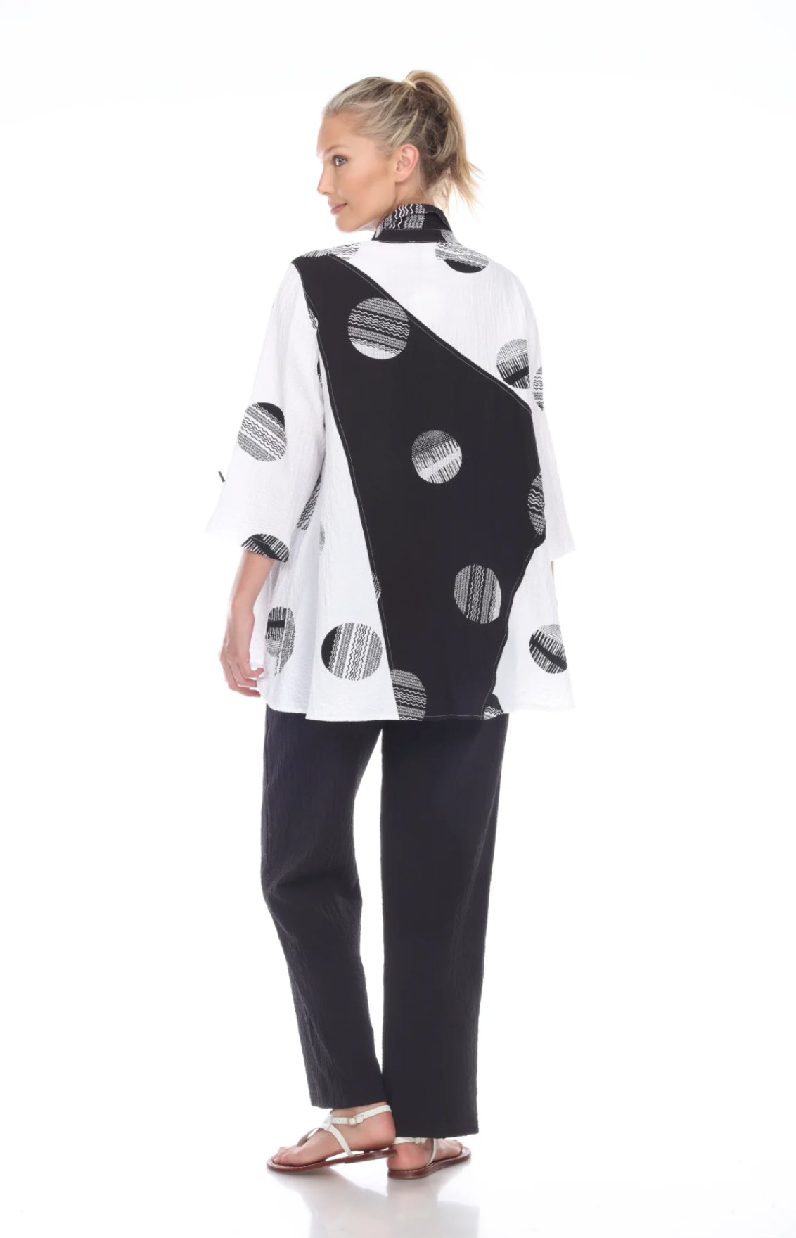 MOONLIGHT Abstract Black & White Dot Top - 3023