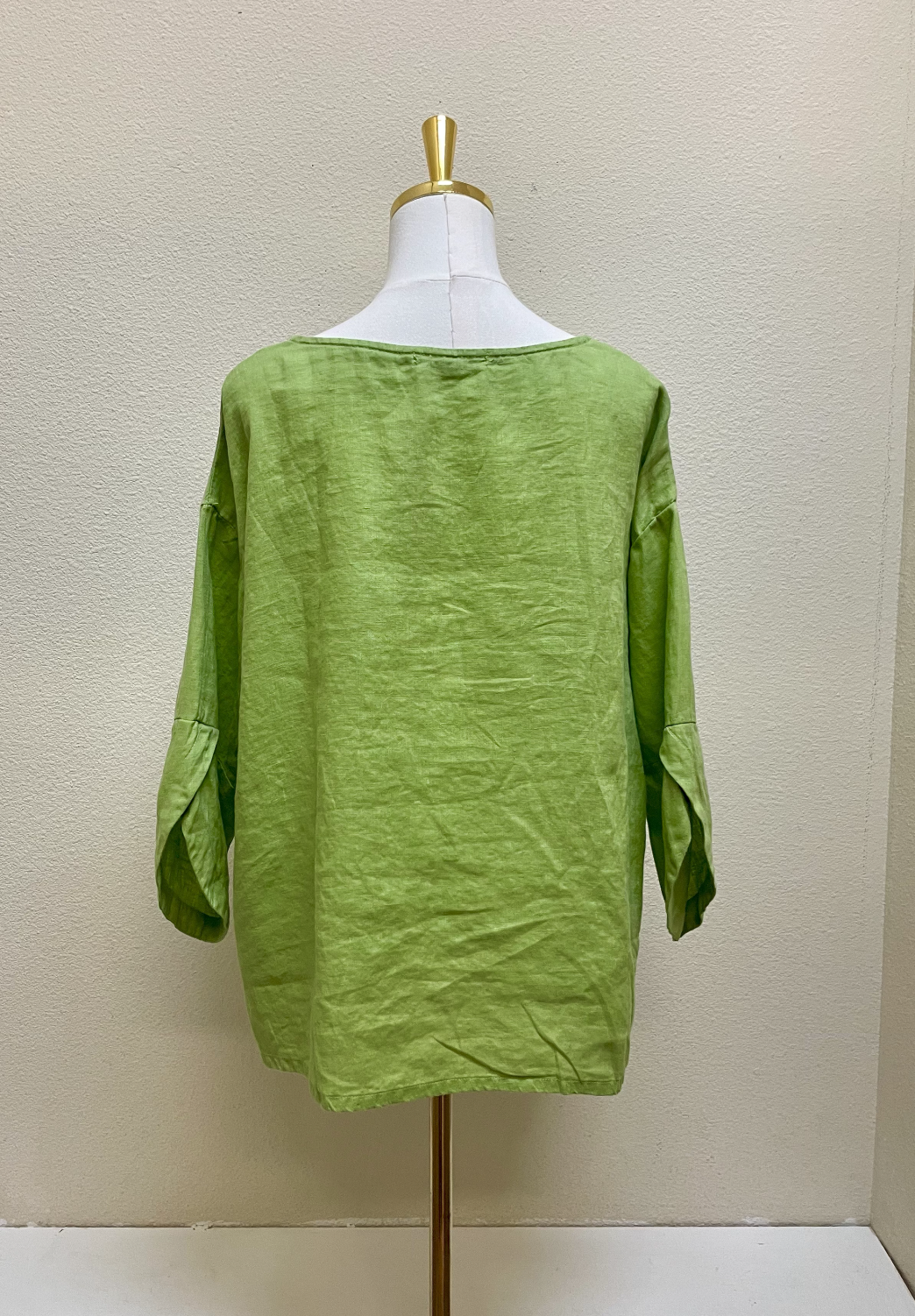 CUT LOOSE Hanky Linen Tulip Sleeve Top - 4206329
