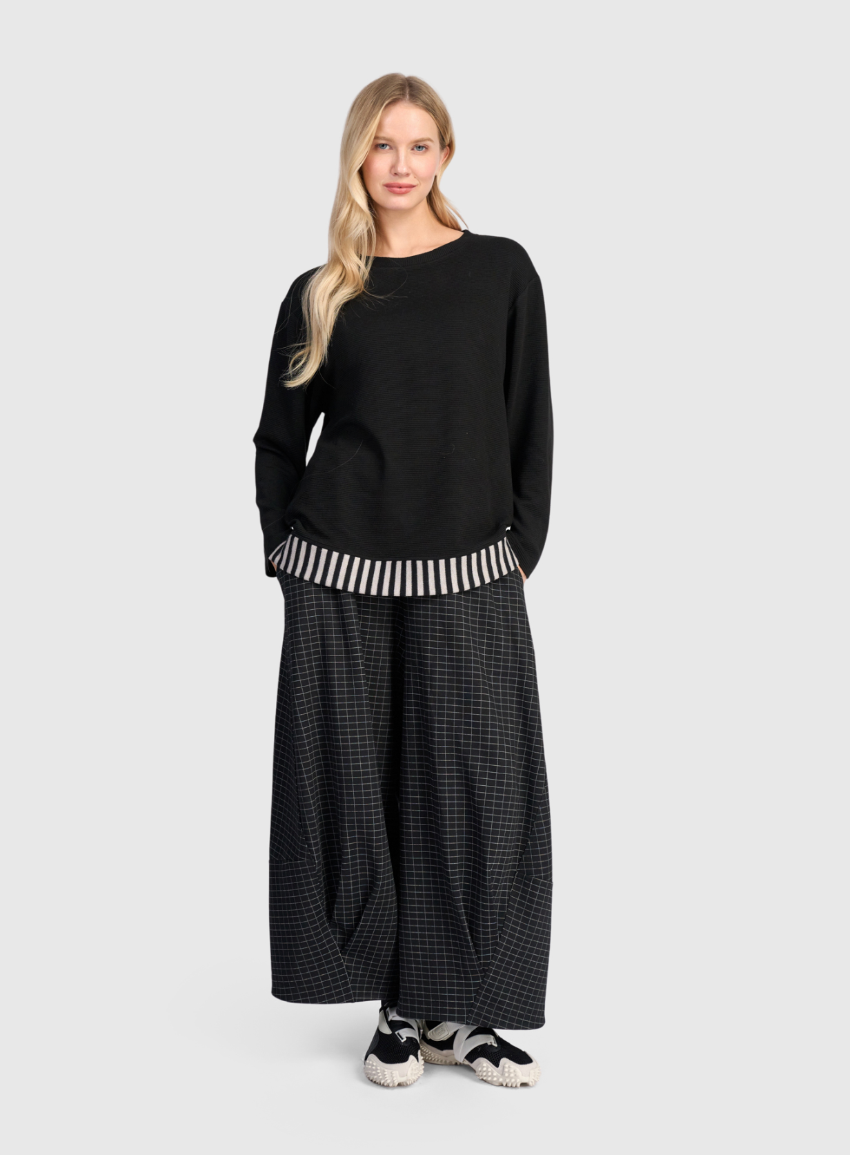 ALEMBIKA Jersey Pants - UP234N - NET