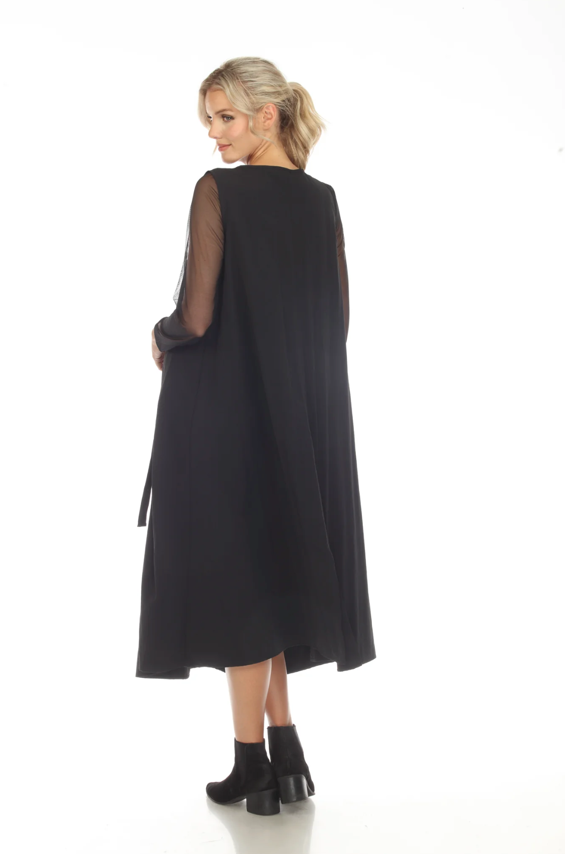 MOONLIGHT Black & White Newspaper Print Block Dress - D3675