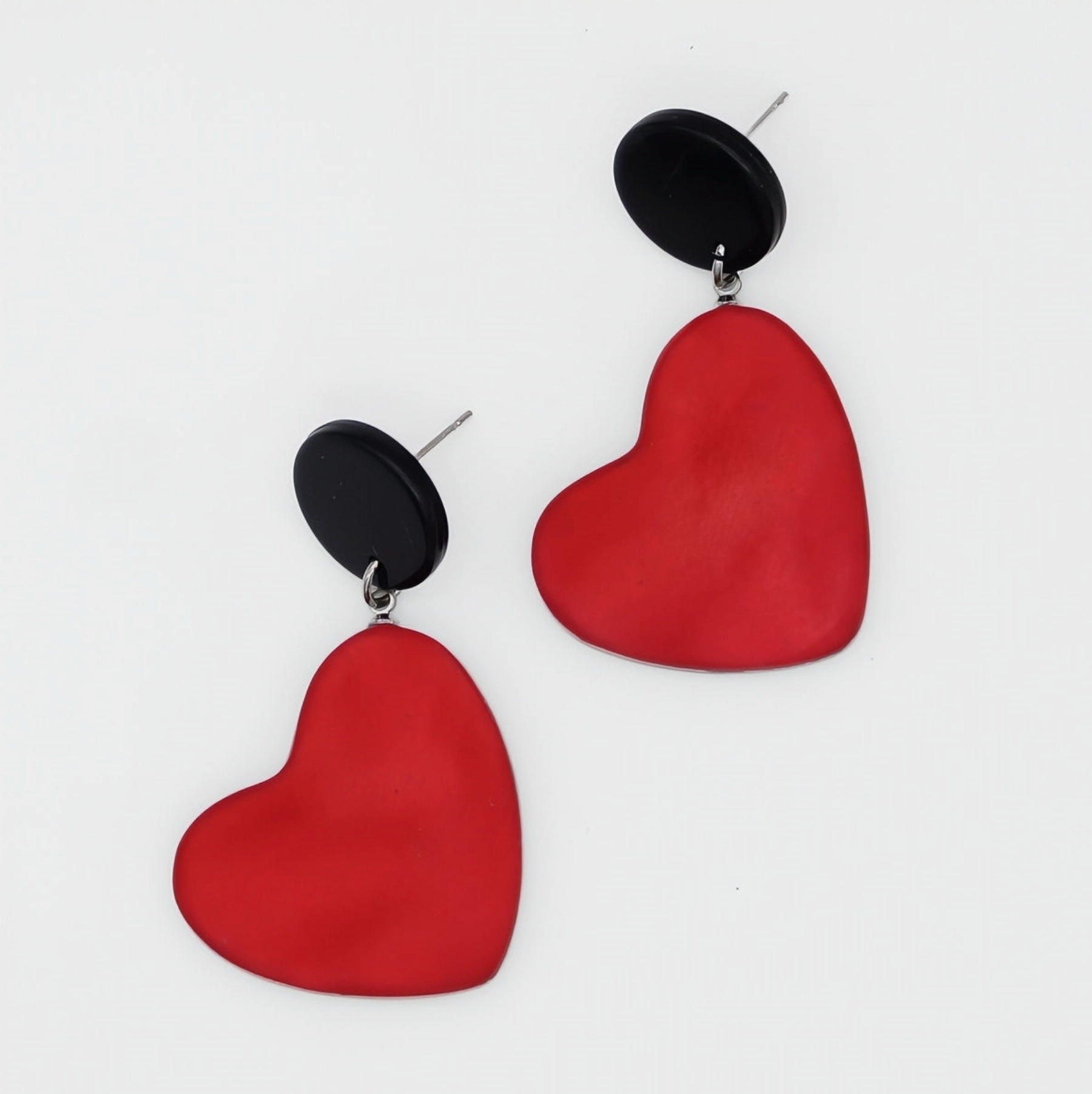 SYLCA Red Frosted Heartstrings Earring