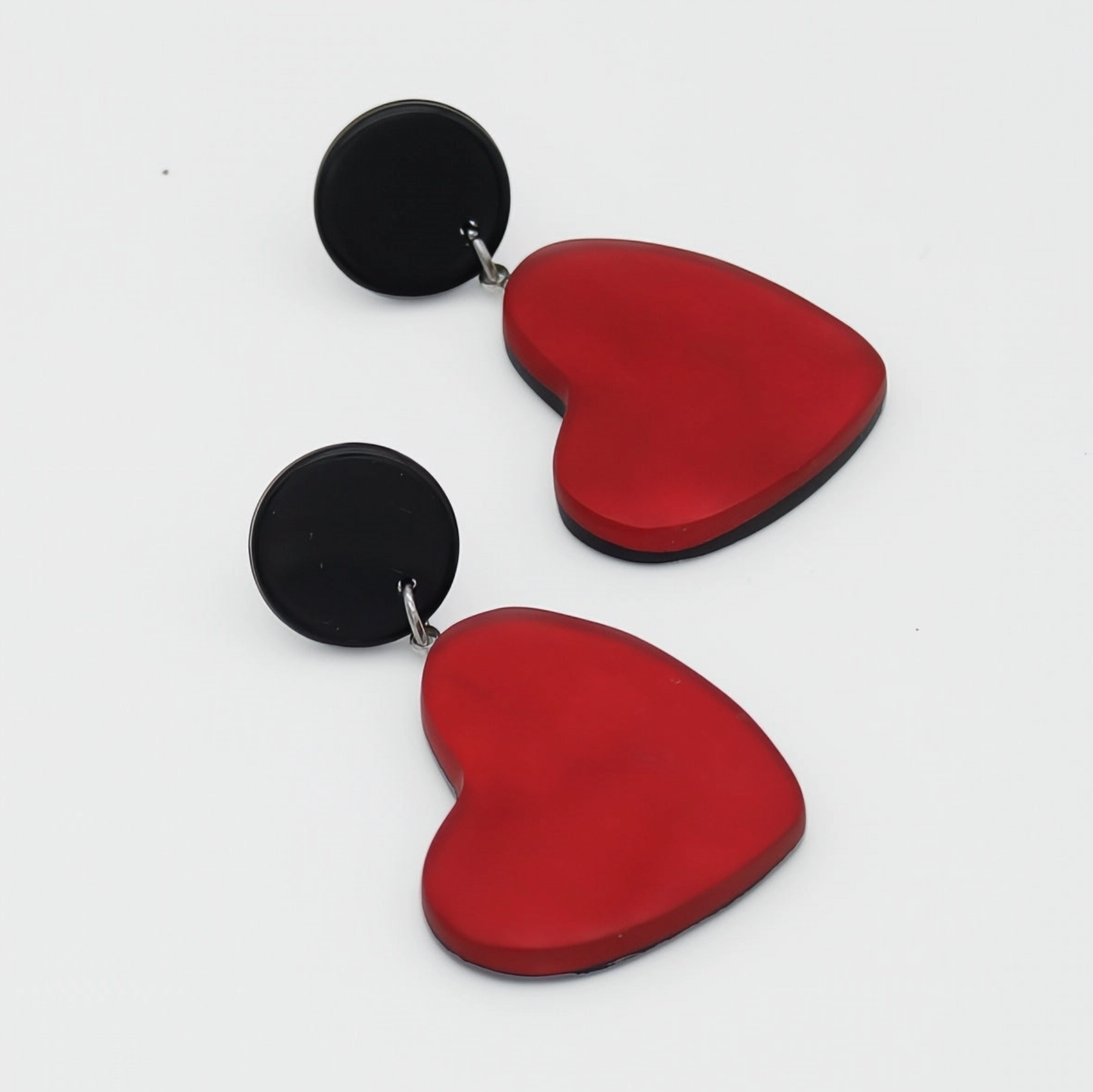 SYLCA Red Frosted Heartstrings Earring