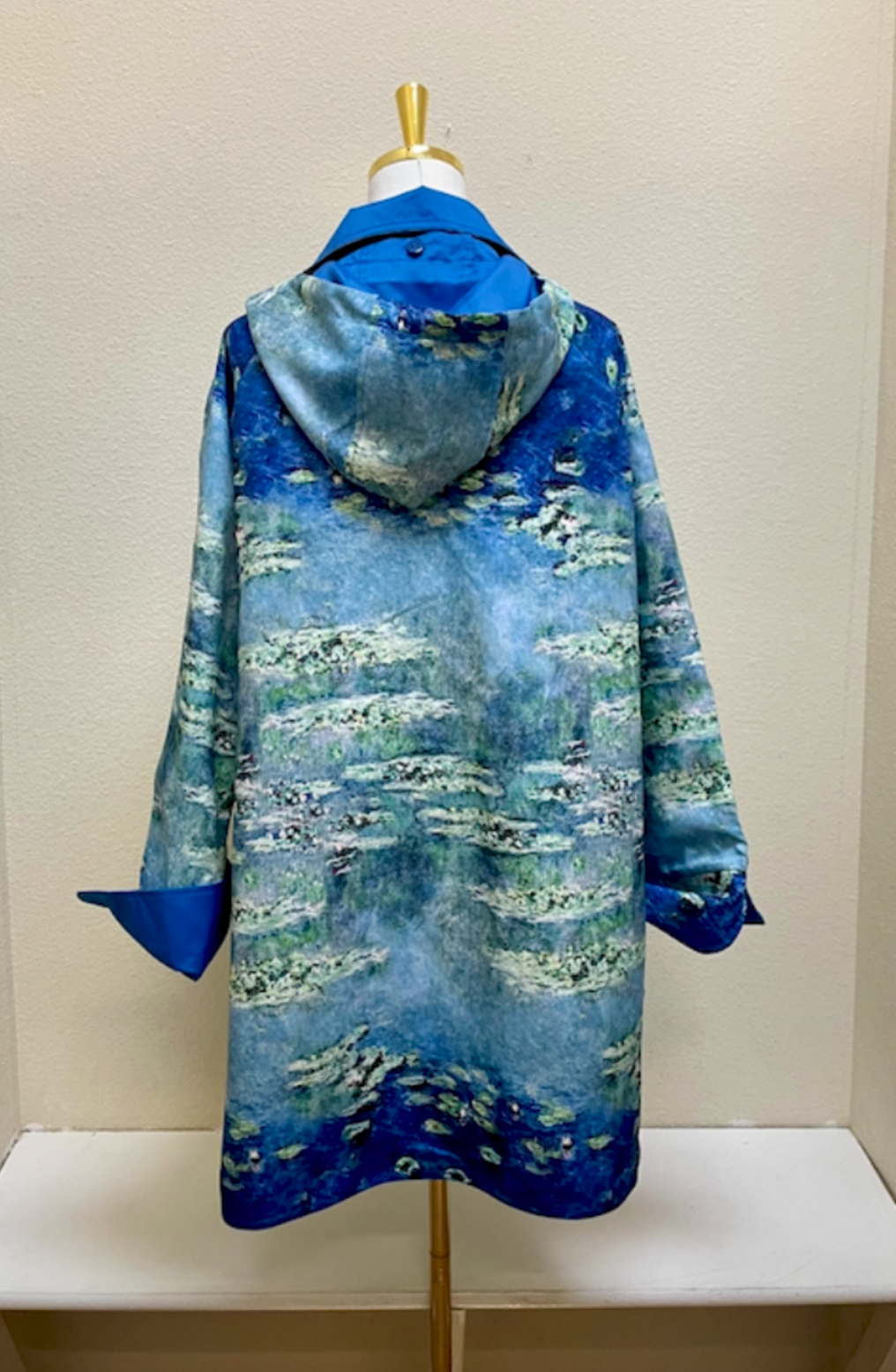 Oopera Raincoat - WATER LILIES BY CLAUDE MONET 1906- J2239RW-6