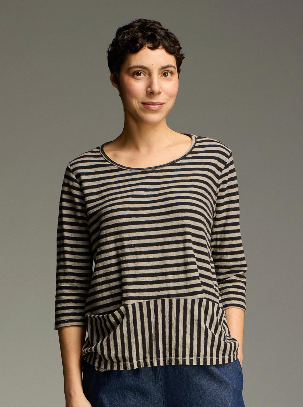 CUT LOOSE Black Stripe Pocket Pullover - 5756409