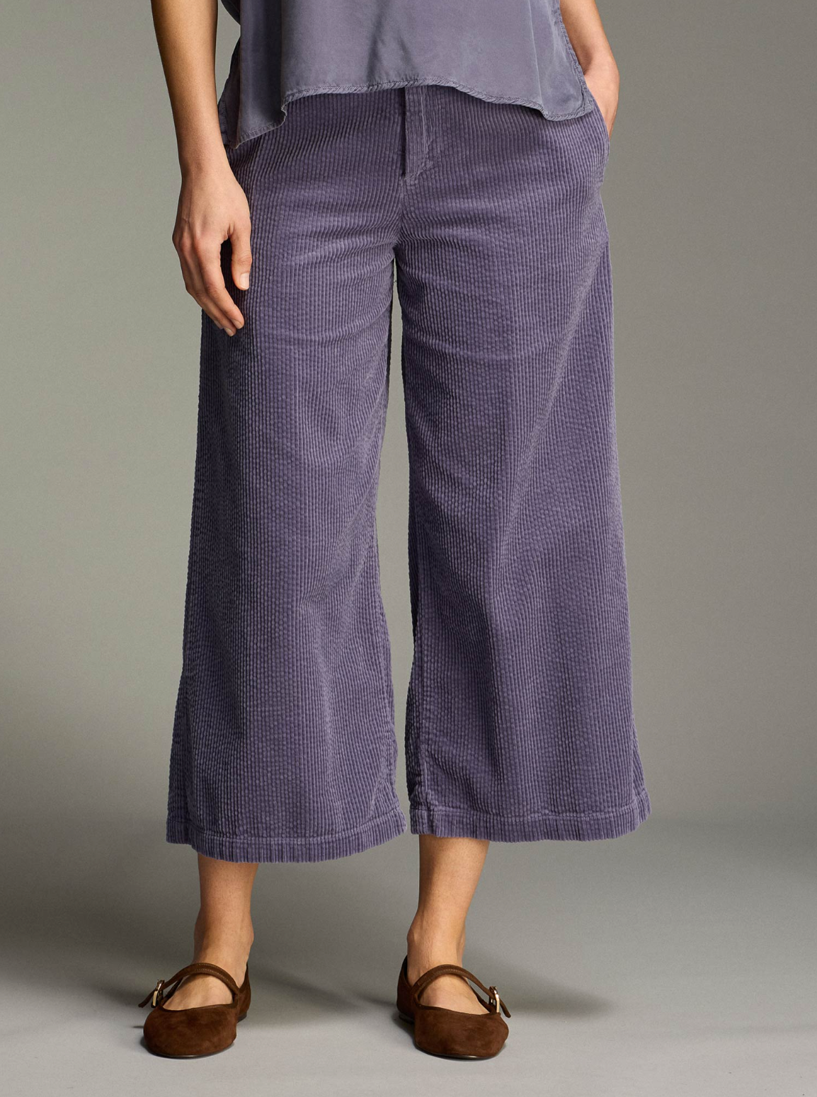 CUT LOOSE Lux Cord Crop Wide Leg Zip Pant - 1892943