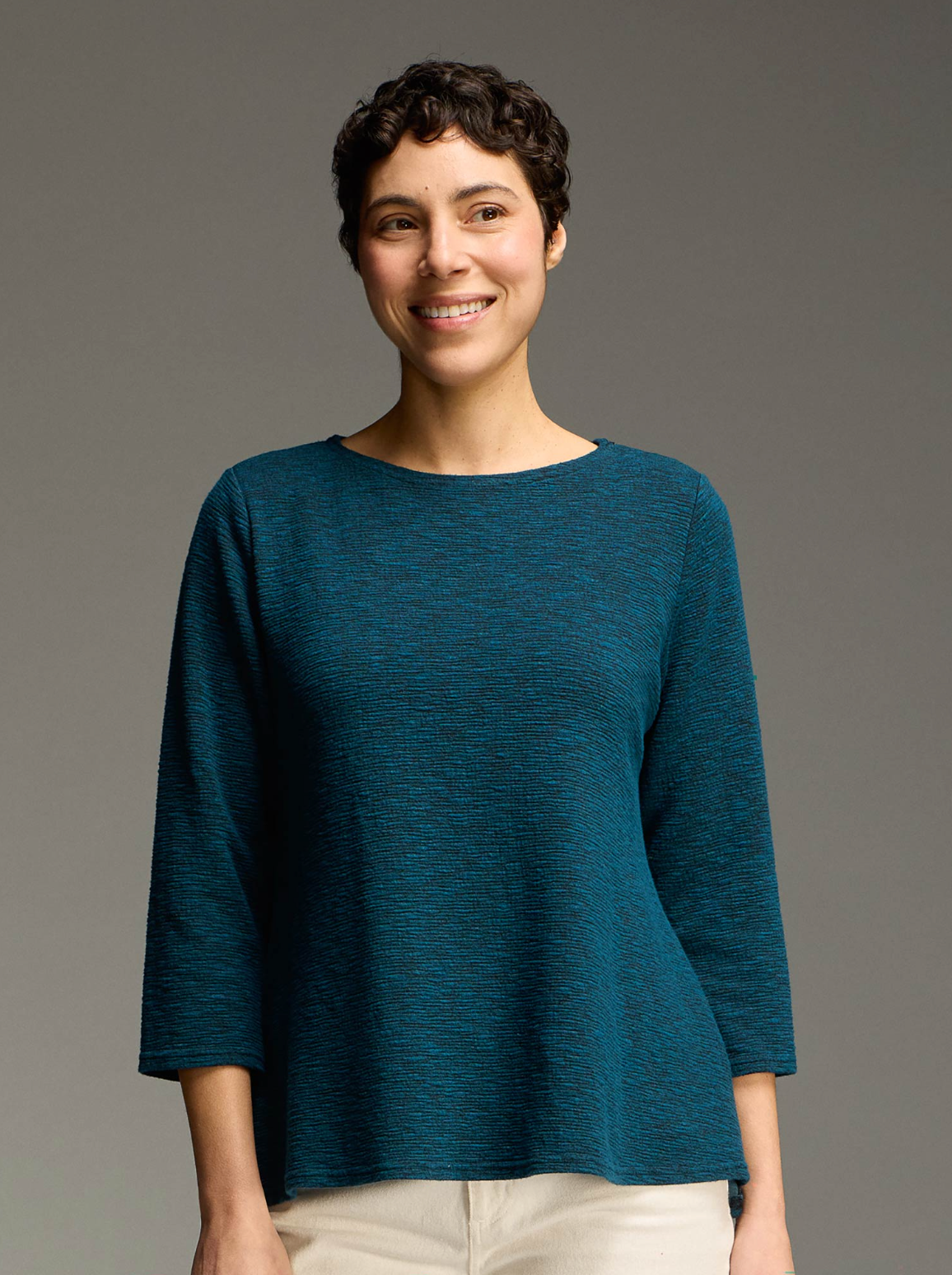 CUT LOOSE Crimped Fabric 3/4 Sleeve Aline Boatneck Top - 6546552