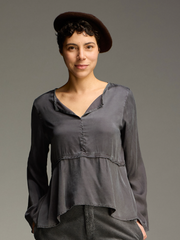 CUT LOOSE Vintage Satin Raw Edge Pullover - 6186717