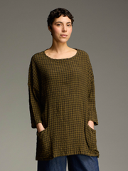 CUT LOOSE B/W Crinkle Plaid Smaller One-Size Pocket Tunic - 6826426
