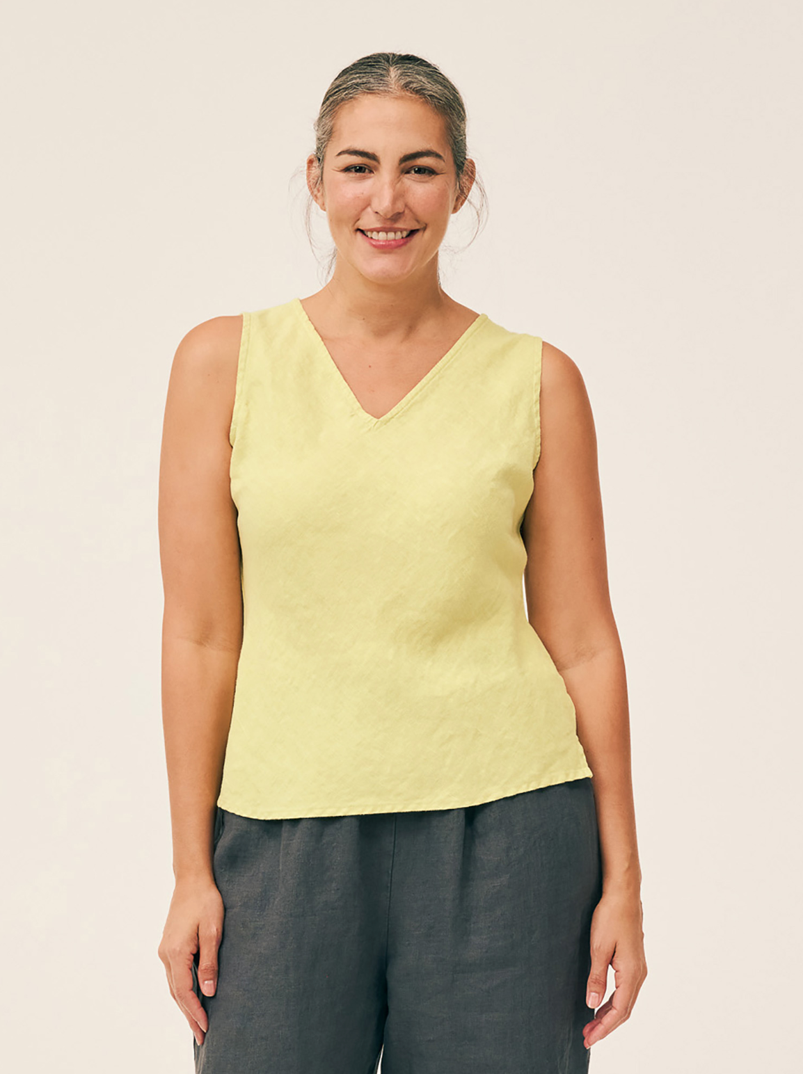 CUT LOOSE Solid Linen V-Neck Bias Tank - 4405103