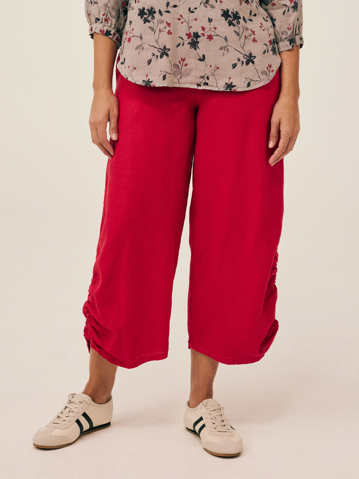 CUT LOOSE Solid Linen Ruched Pant with Pockets - 4402938