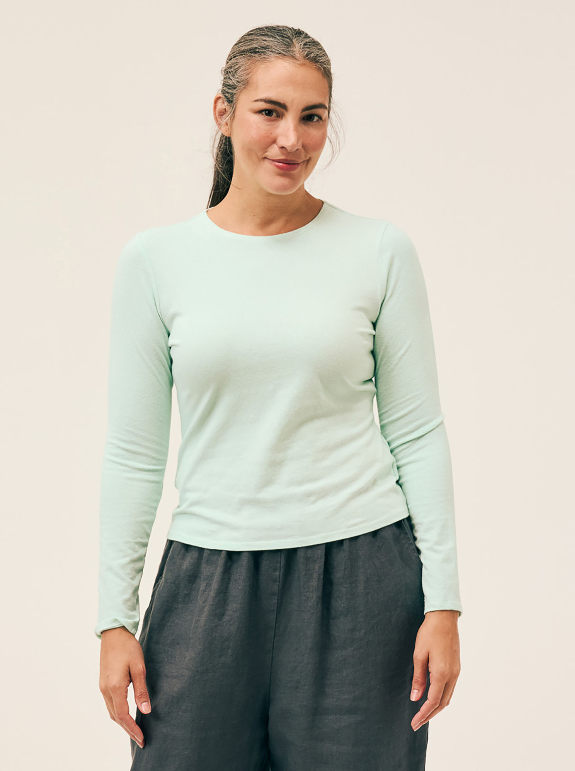 CUT LOOSE Fine Knit Long Sleeve Fitted Crew - 2667764