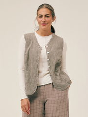 CUT LOOSE Grey Stripe Crinkle Long Line Vest - 0645287