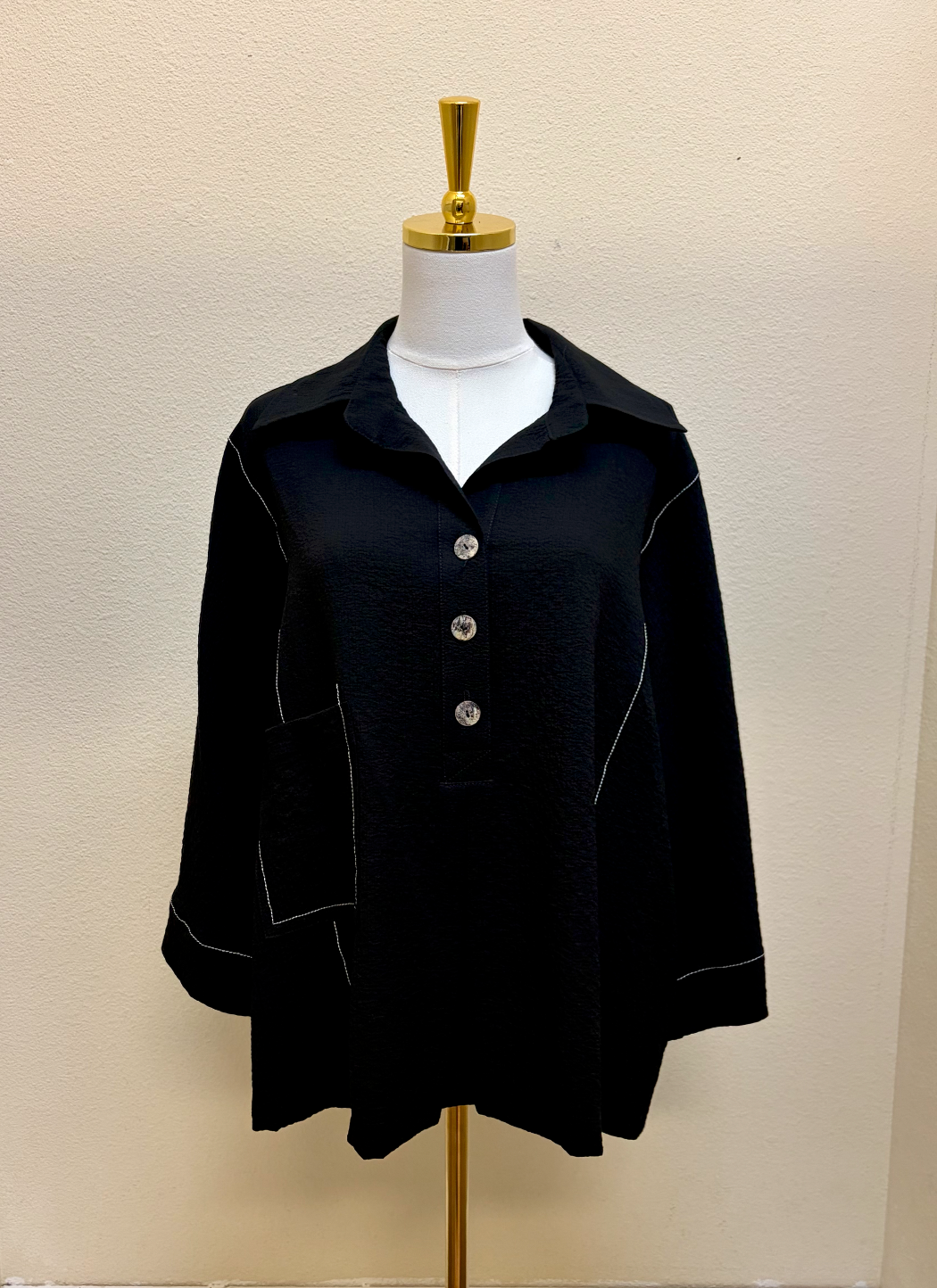 MOONLIGHT Solid Black Three Button Collared Top - 4341