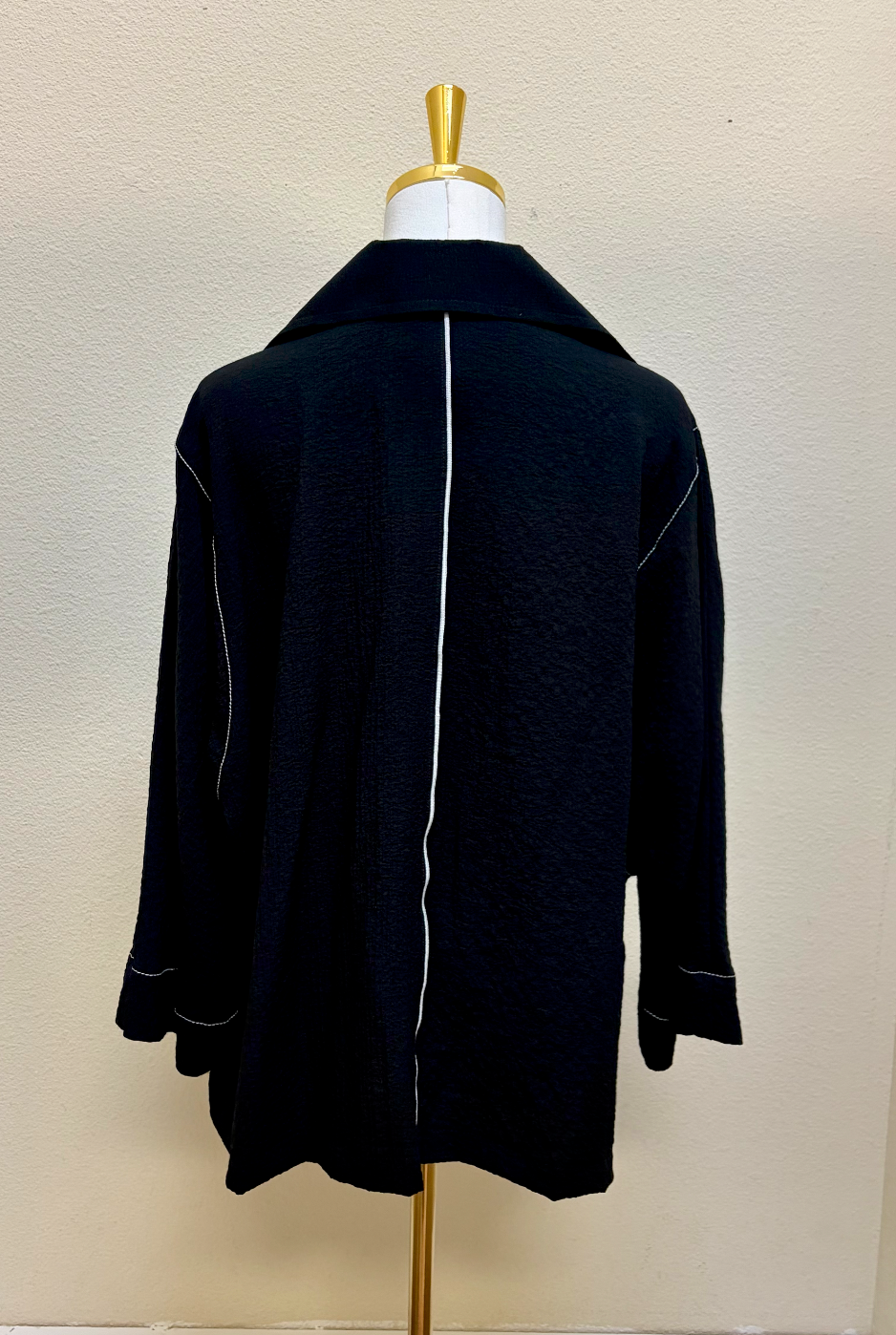 MOONLIGHT Solid Black Three Button Collared Top - 4341