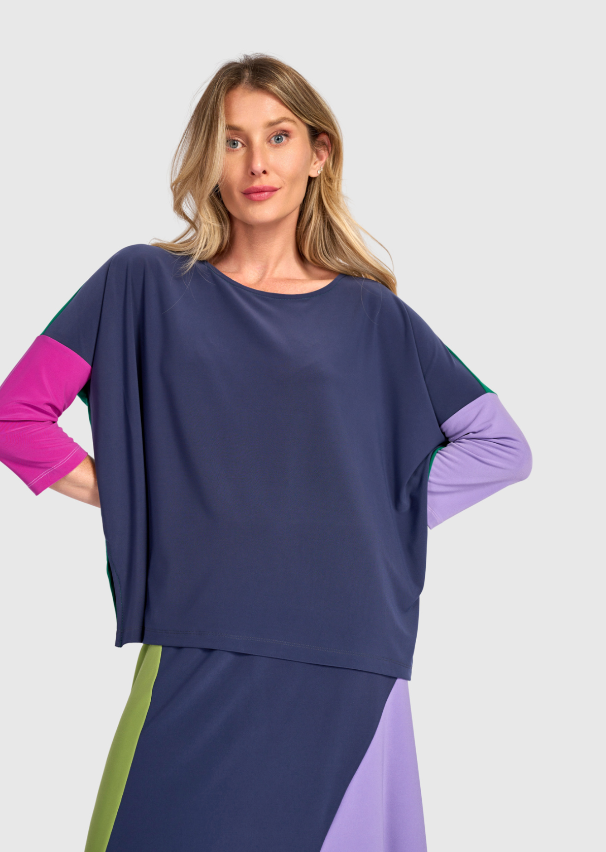 ALEMBIKA Poly-Knit Top - RWT103H - HORIZON