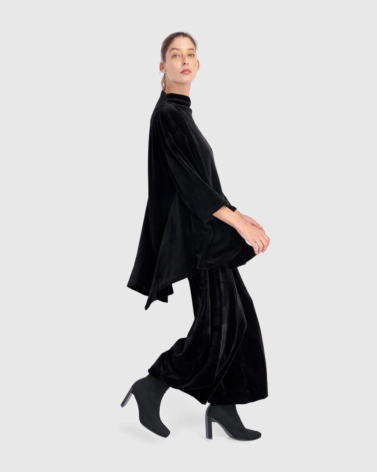 ALEMBIKA Everyday Velvet Trapeze Top - AT704B - BLACK