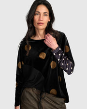 ALEMBIKA Everyday Velvet Curve Top - AT825E - BLACK/GOLD DOT