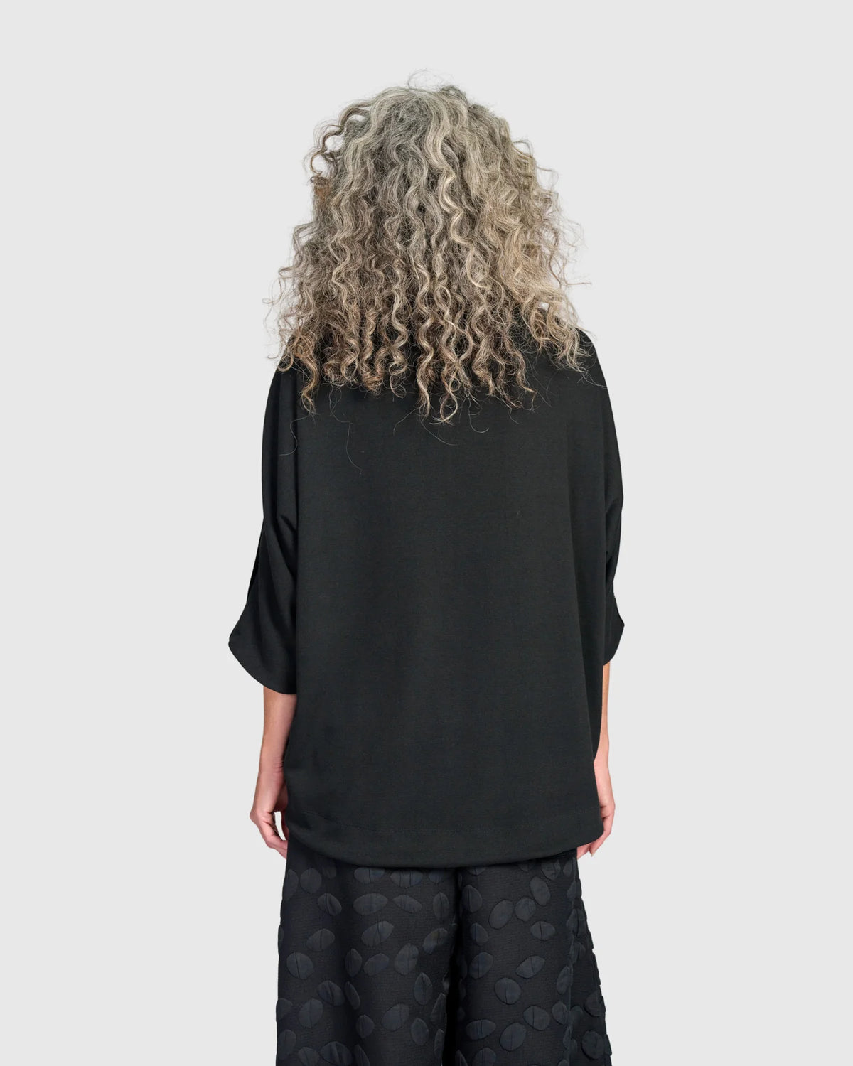 ALEMBIKA Everyday Velvet Funnel Pullover - AT828E - BLACK/GOLD DOT