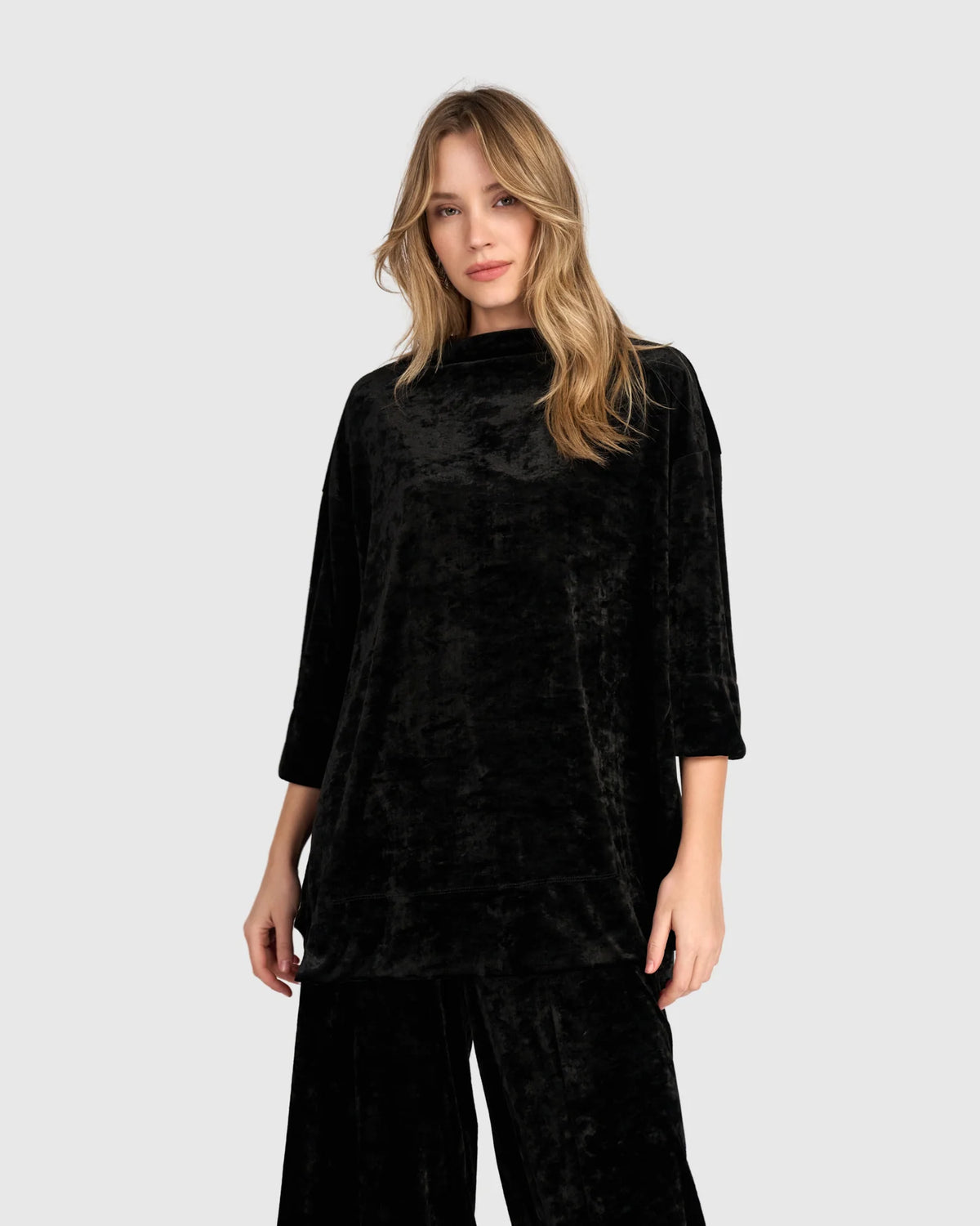 ALEMBIKA Crushed Velvet Trapeze Top - AT834B - BLACK
