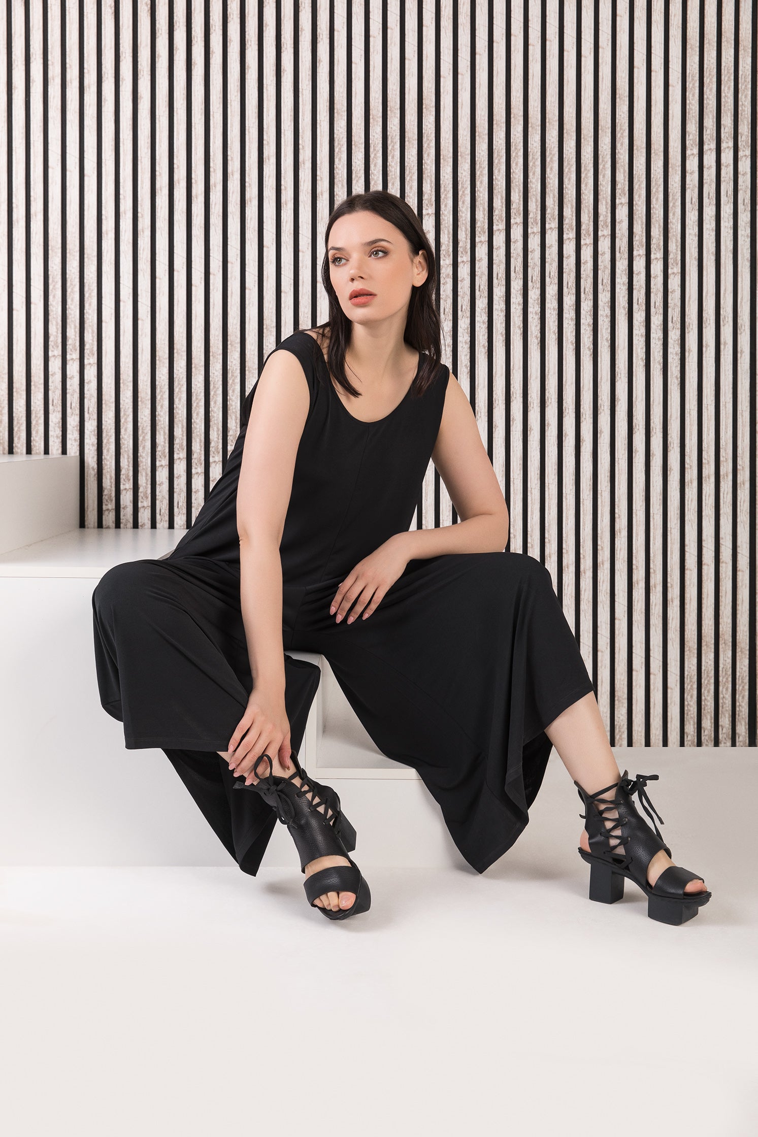 Kozan Dawn Jumpsuit - VG-11785 - BLACK VOGUE