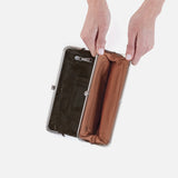 HOBO - Lauren Clutch-Wallet - DARK MOSS IN POLISHED LEATHER