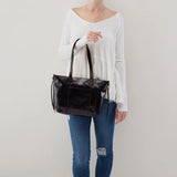 HOBO - Cecily Shoulder Bag - MERLOT IN POLISHED LEATHER