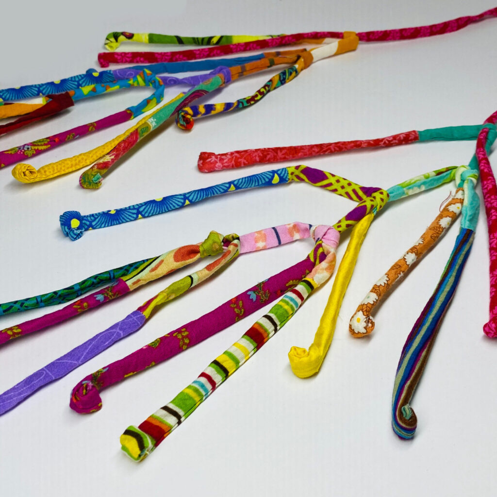 FICKLESTICKS Bendy Stick Boa - ALL BLACK (NOT MULTI)