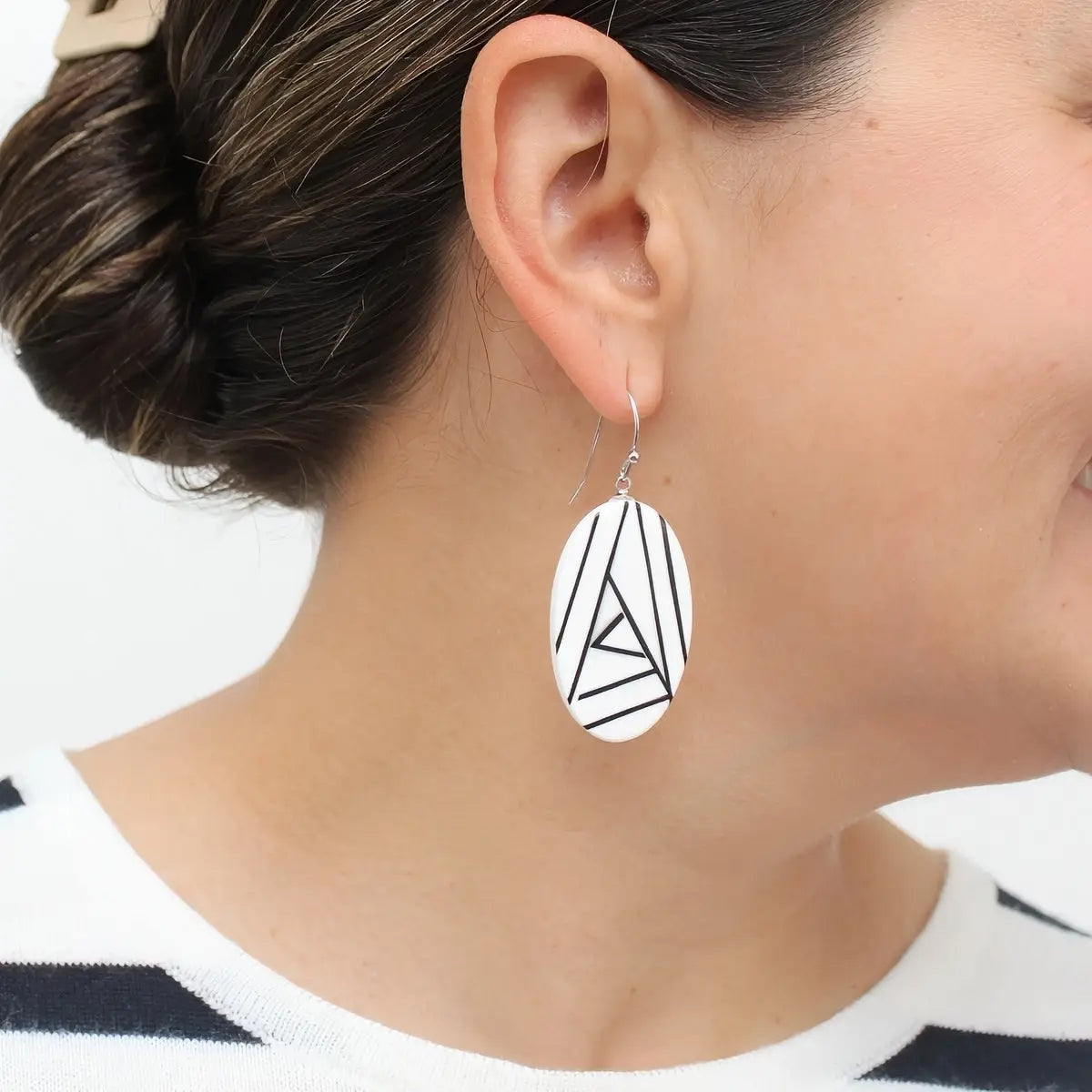 SYLCA White Modern Muse Statement Earring - LS26E11 - WHITE