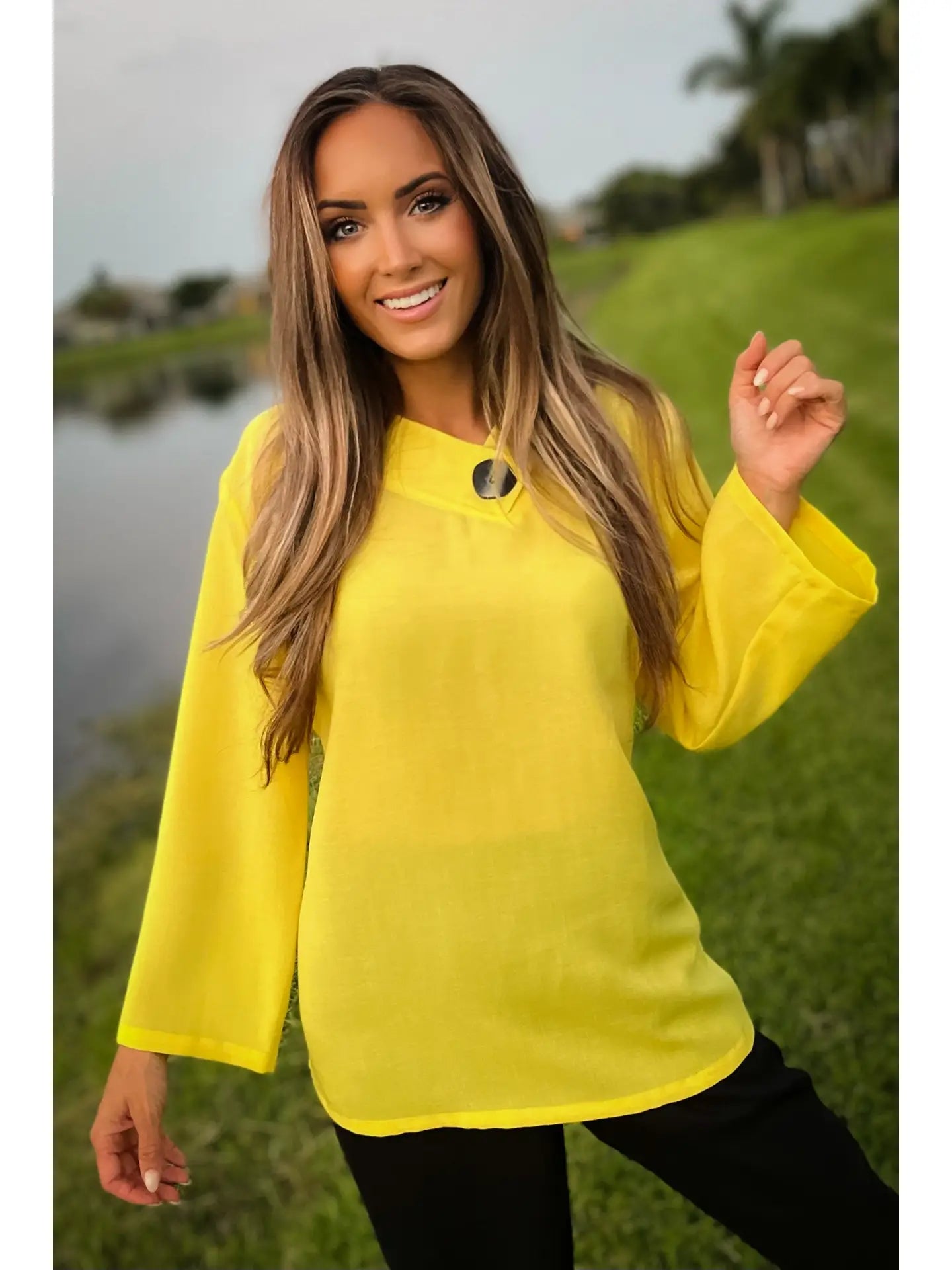 Fridaze AA368 - Georgia Linen Pullover Top