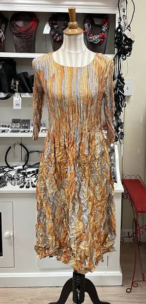 Alquema 3/4 Sleeve Smash Pocket  Dress - GOLDEN FEATHER