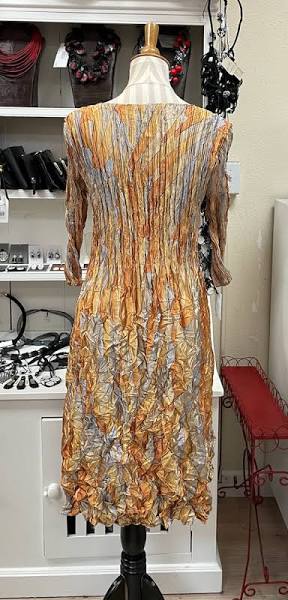 Alquema 3/4 Sleeve Smash Pocket  Dress - GOLDEN FEATHER