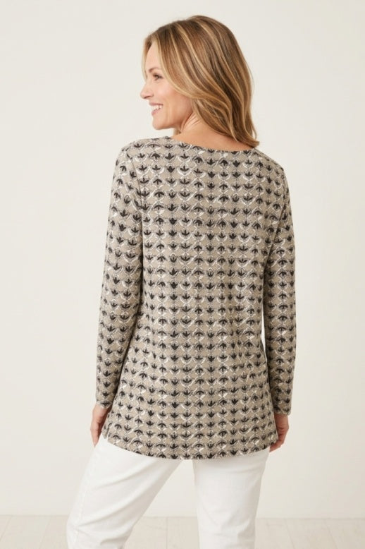 Habitat Pattern Pending Pleats Top - 57602 - SAND