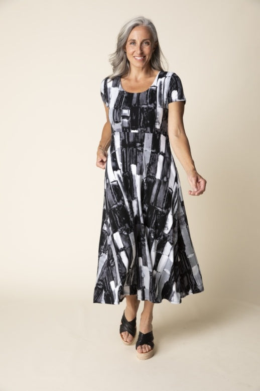 Habitat Core Travel Brushstroke Swing Dress - 57590 - BLACK